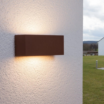 Kampinis lauko sieninis šviestuvas Bente, rūdžių spalvos