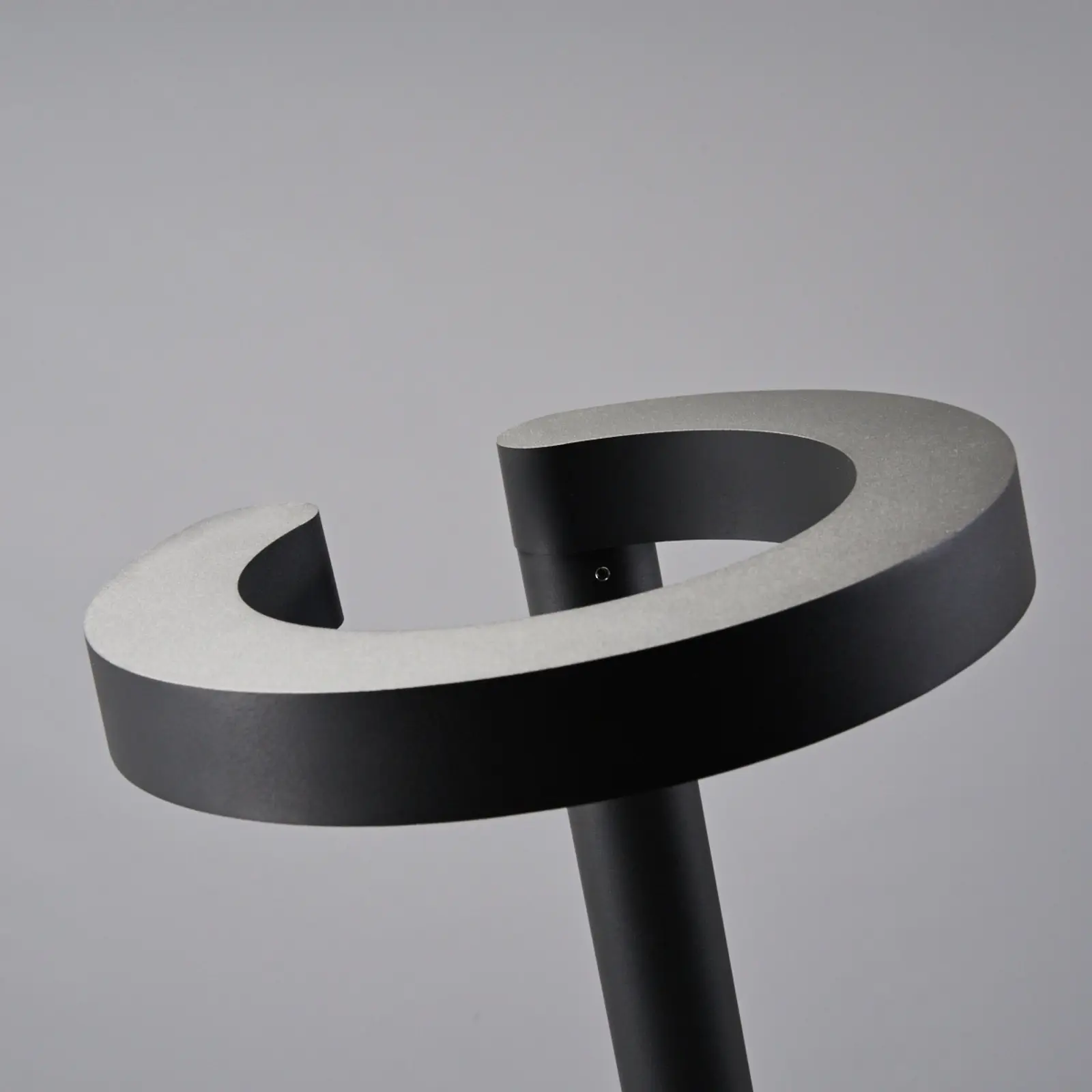 Lucande Jannis LED stulpinis šviestuvas, žiedas