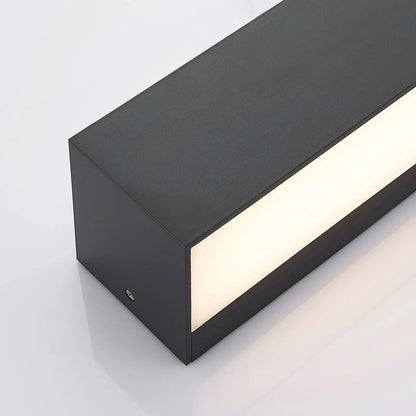 LED lauko sieninis šviestuvas Nienke, IP65, 23 cm