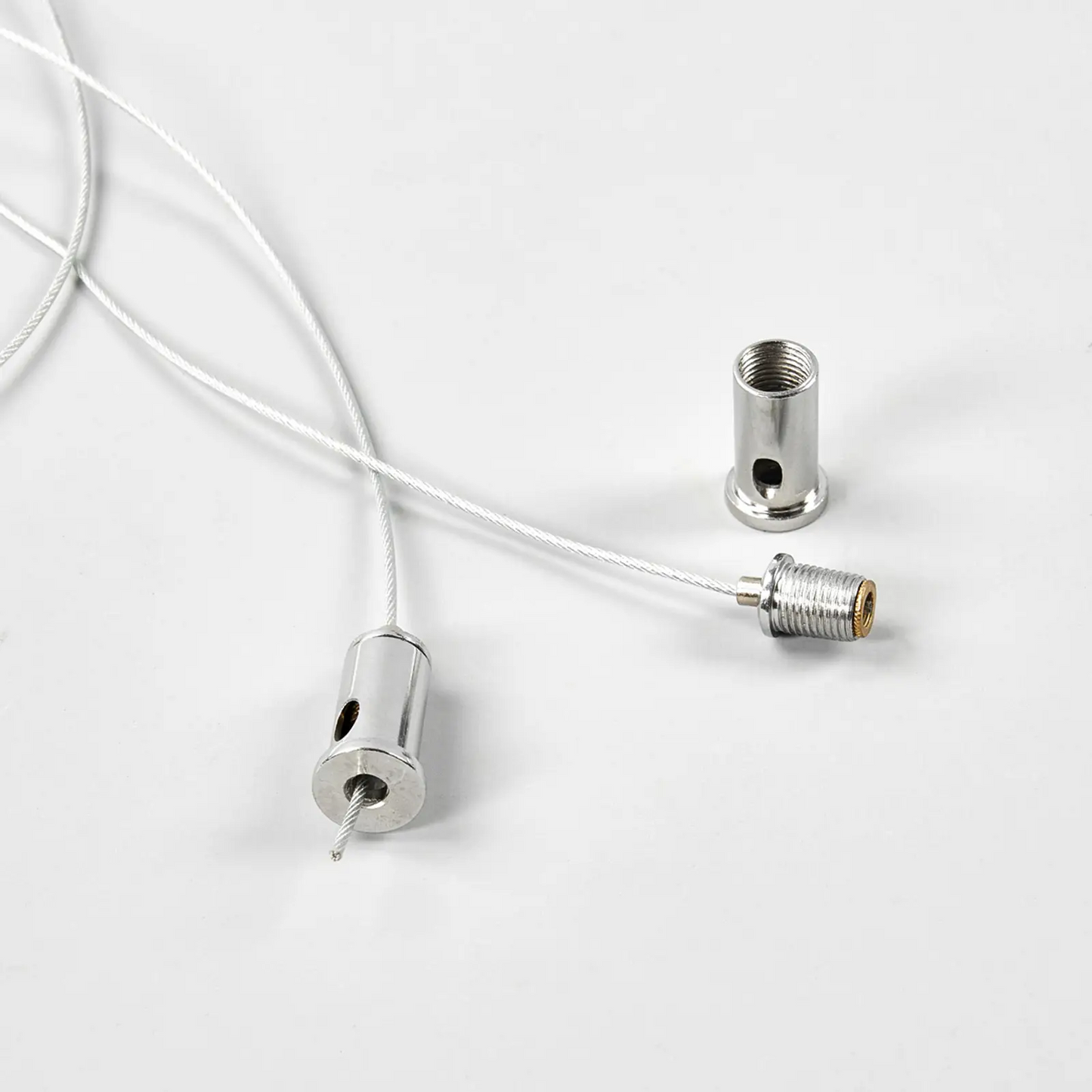 Ilgas Vinca pakabinamas šviestuvas su ryškiais šviesos diodais