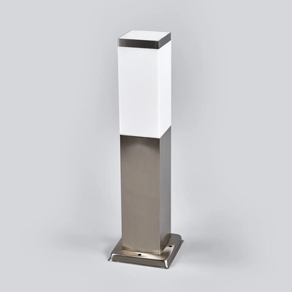 Pjedestalo šviestuvas Lorian pagamintas iš nerūdijančio plieno