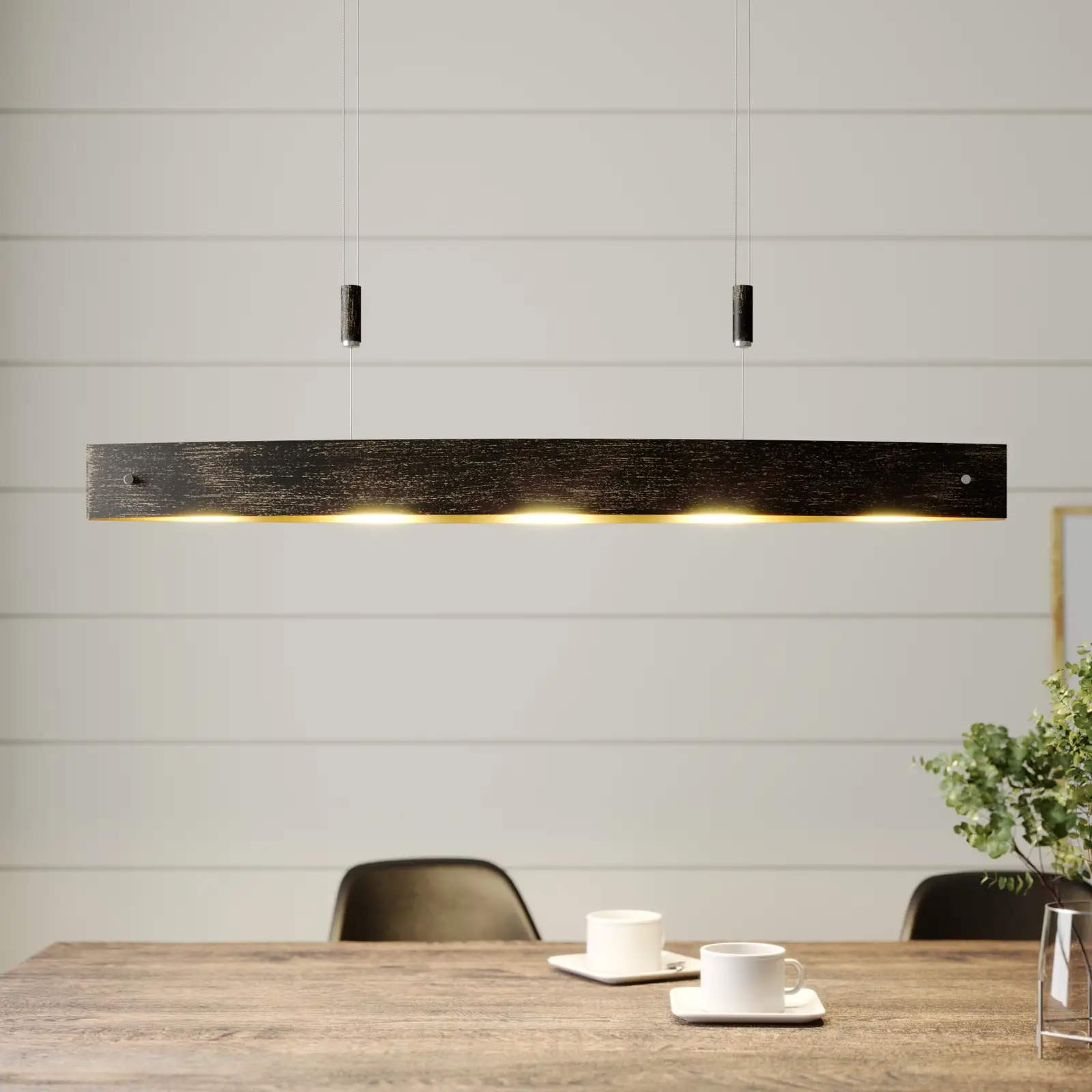 Lio LED pakabinamas šviestuvas juodos spalvos su aukso apdaila