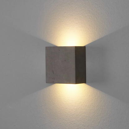 Yva - Betoninis LED sieninis šviestuvas