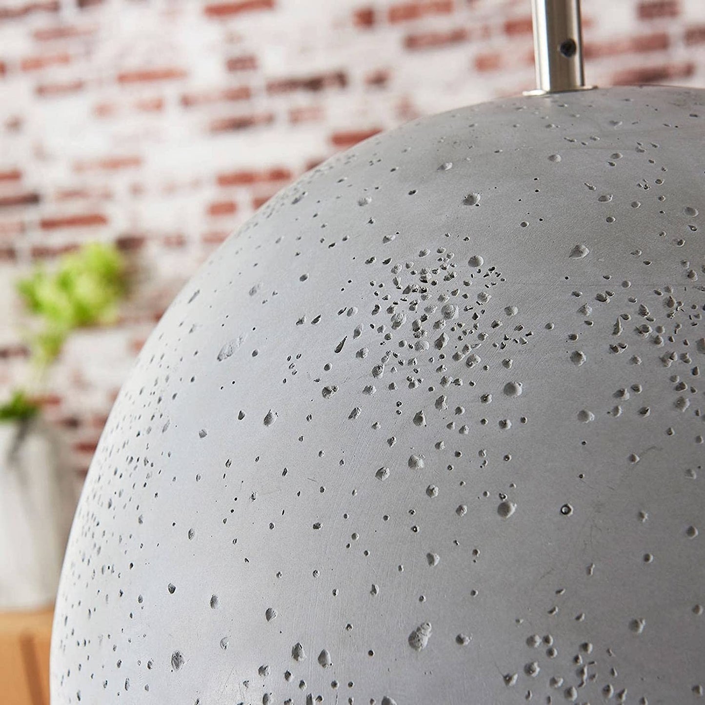 Lindby Jelin pakabinamas šviestuvas su betoniniu gaubtu