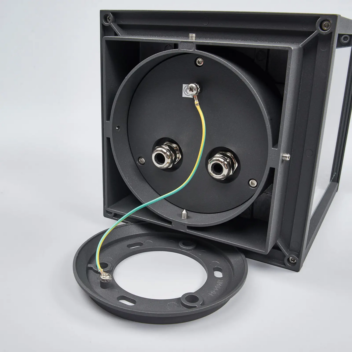 Kampinio pagrindo lempa Annalea su stiklo paketais