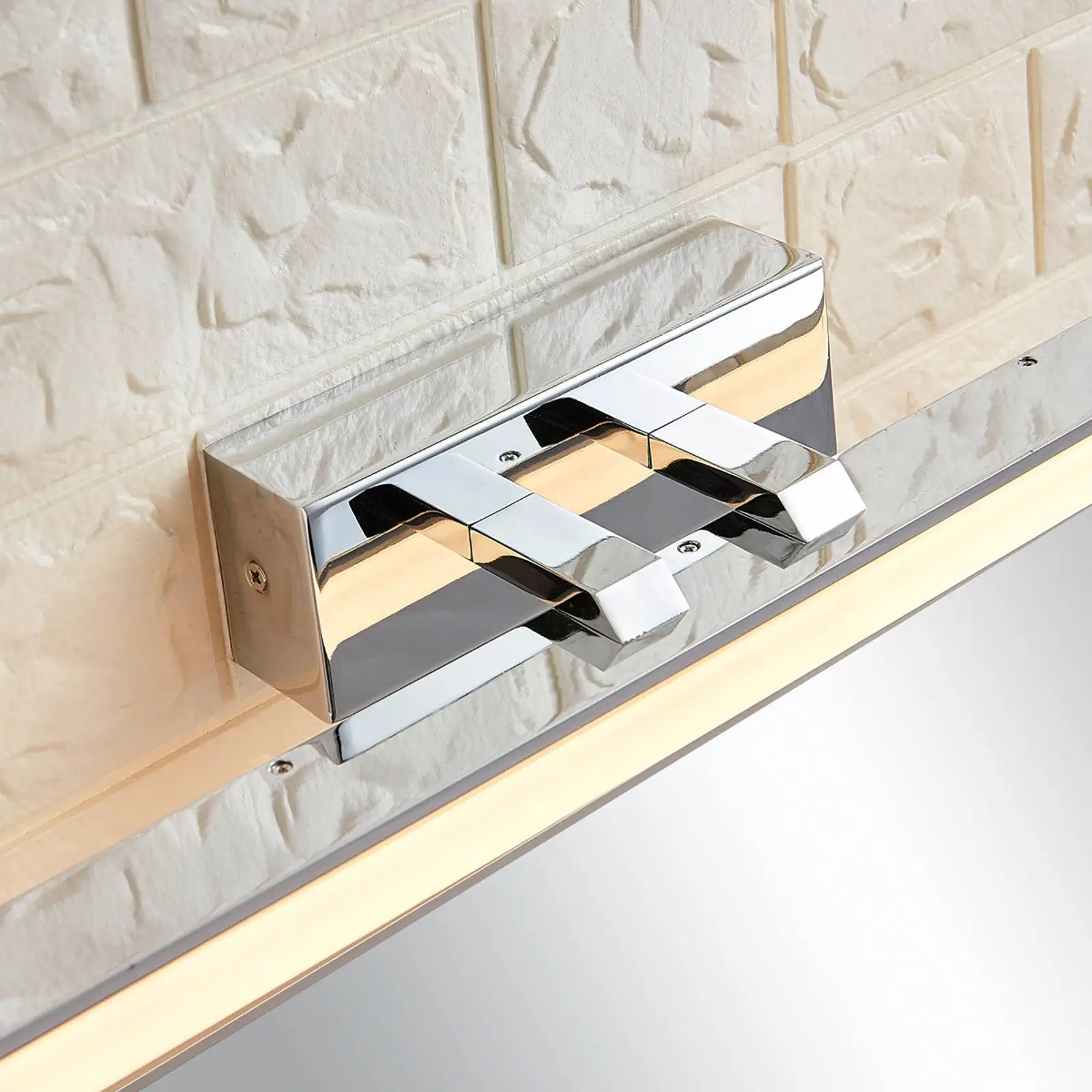 Julie - pailgos formos LED sieninis vonios šviestuvas