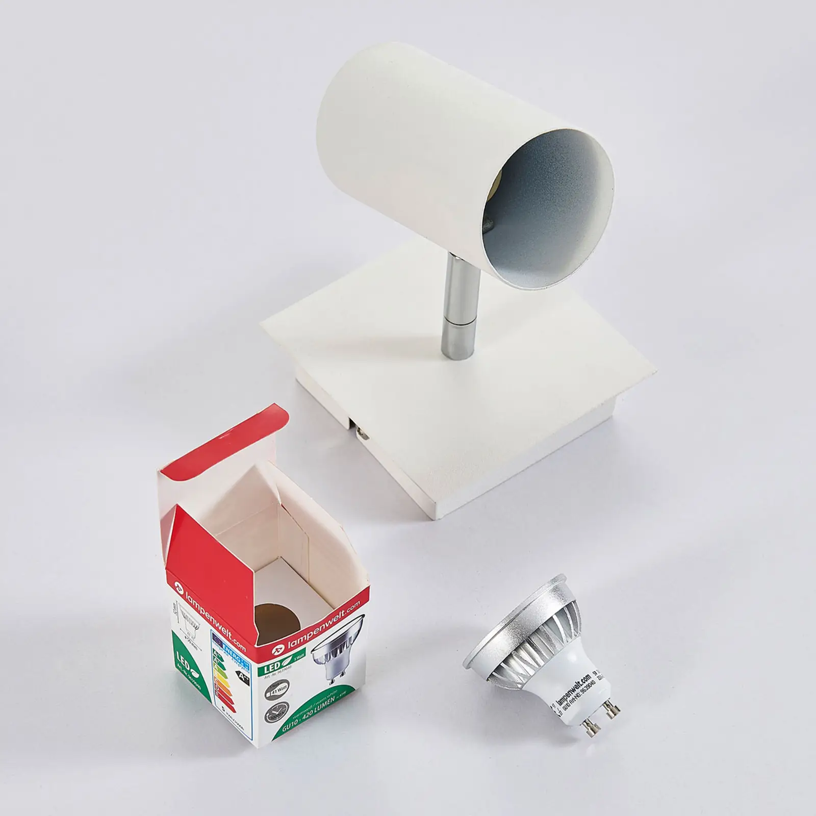 Baltas LED prožektorius Iluk skirtas sienoms ir luboms