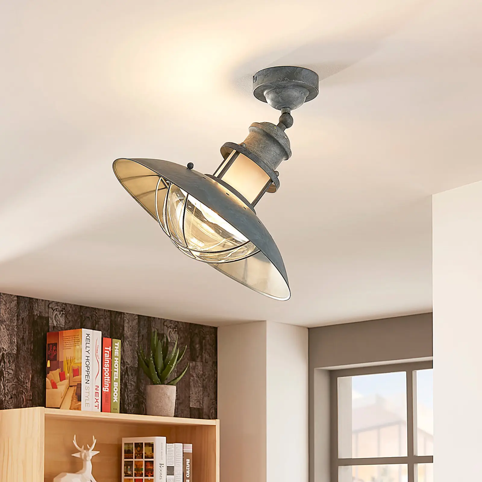 Betoninis pilkas lubinis šviestuvas Louisanne, pramoninio stiliaus