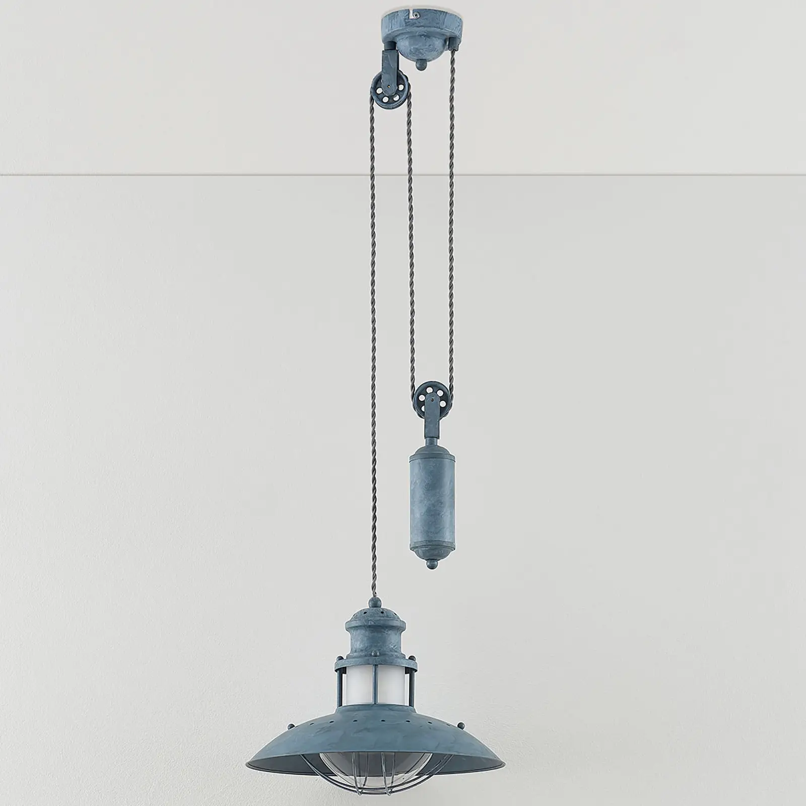 Louisanne - betoninis pilkas pakabinamas šviestuvas su Jojo pakabuku