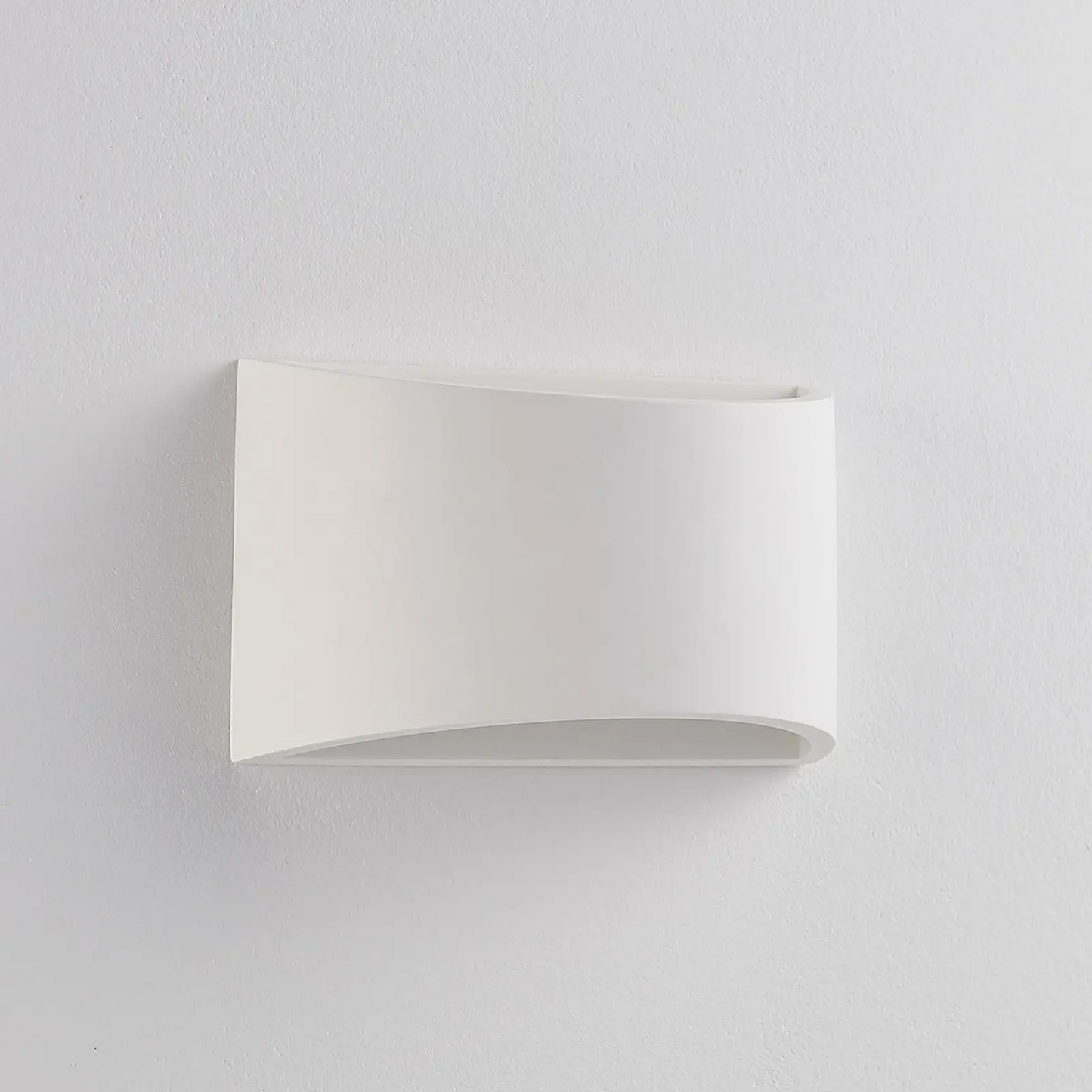 Lindby Heiko gipsinis sieninis šviestuvas, baltas