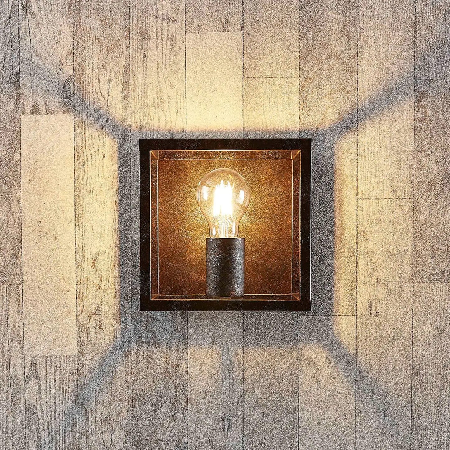 Rūdžių spalvos metalinis sieninis šviestuvas Emin