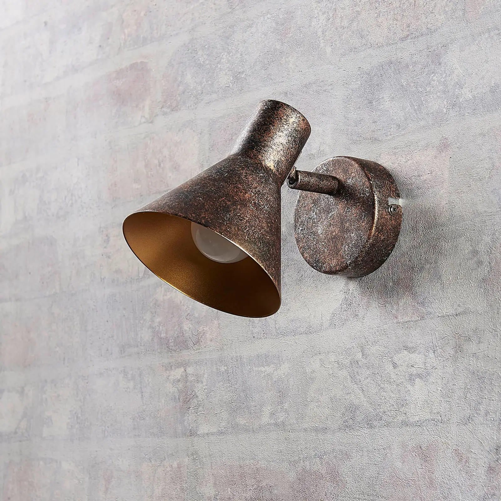 Rūdžių spalvos Zera LED sieninis šviestuvas, aukso spalvos vidus