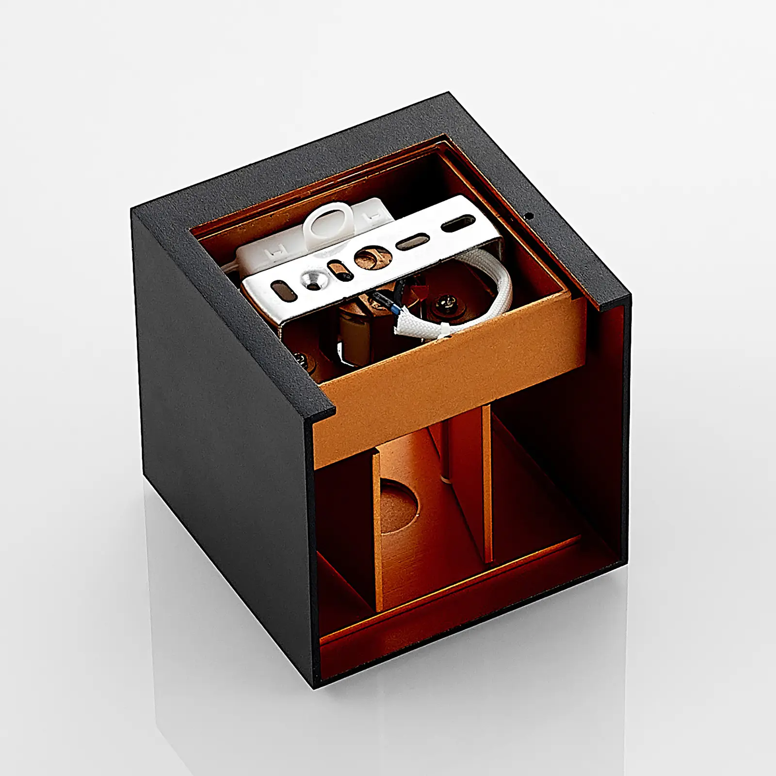 Kvadratinis LED sieninis šviestuvas su G9 lempute, juodos ir auksinės spalvos