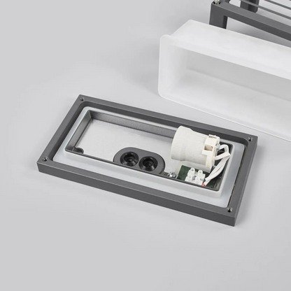 Dryžuotas lauko sieninis šviestuvas Aurelien, tamsiai pilka