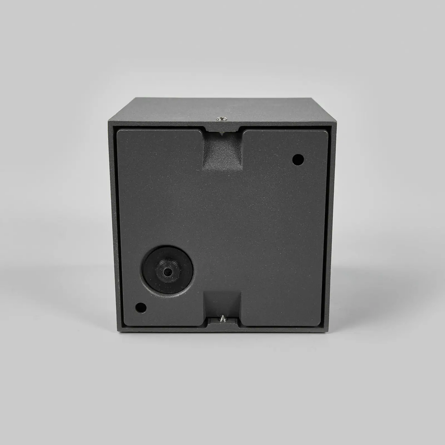 Merjem LED sieninis šviestuvas, šviečiantis aukštyn ir žemyn