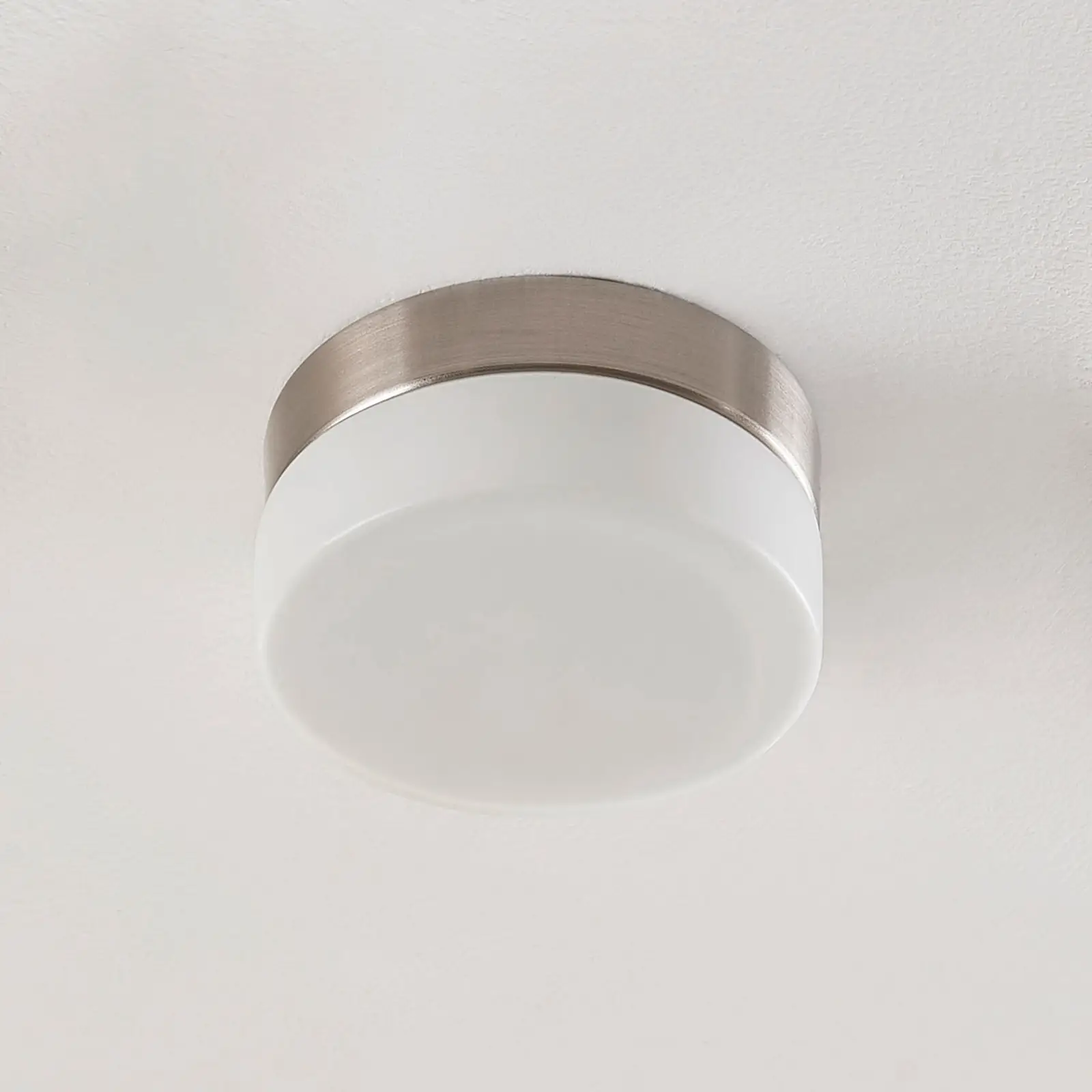 Amilia apvalus vonios lubų šviestuvas