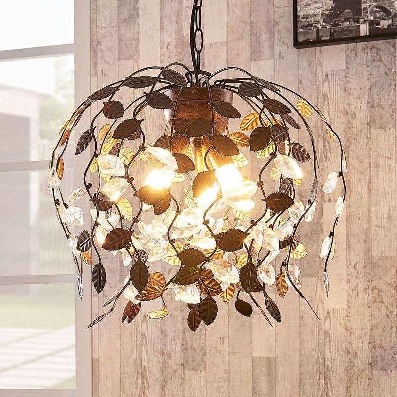 Amendera pakabinamas šviestuvas su lapų apdaila, Ø 44 cm