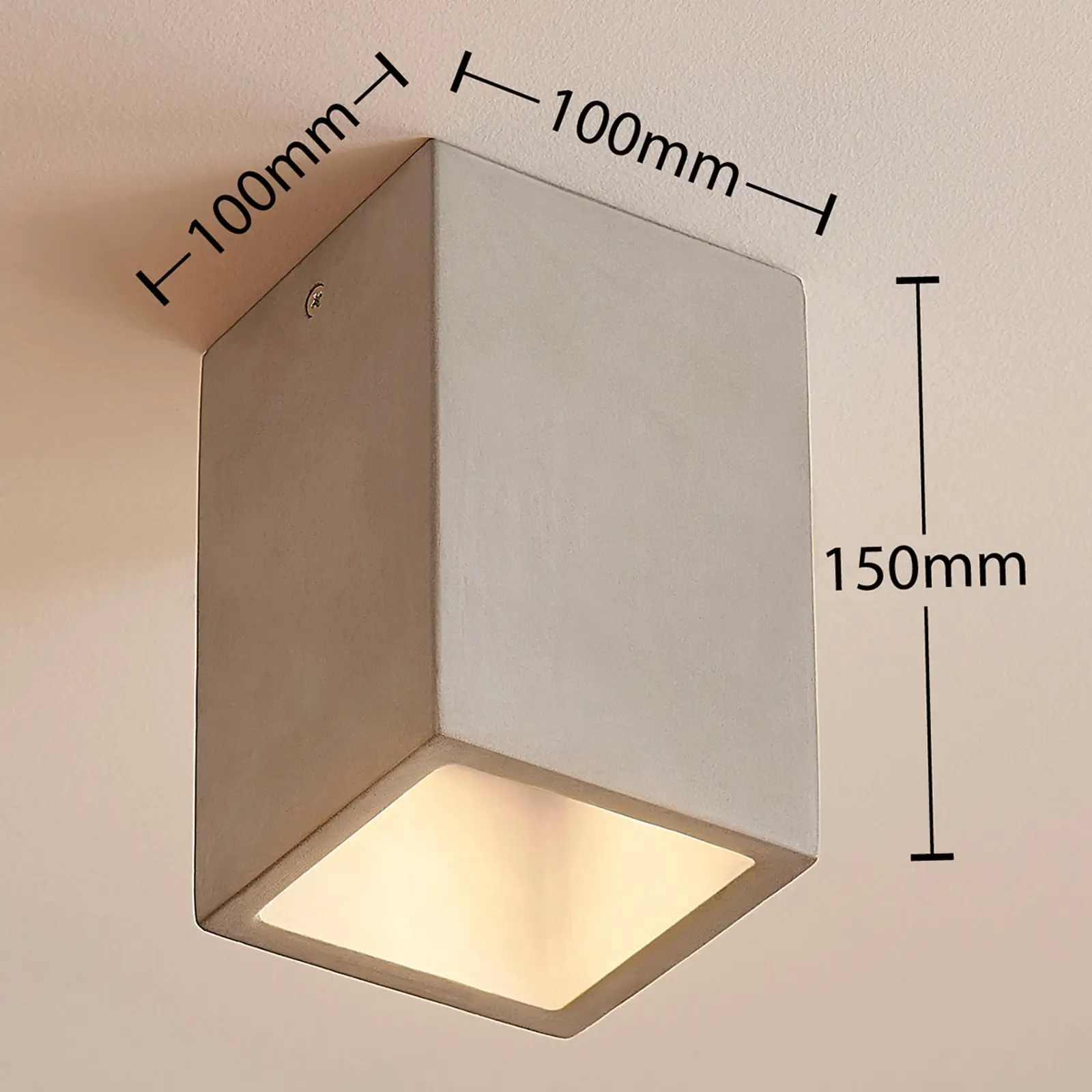 Kvadratinis betoninis lubinis šviestuvas Gerda