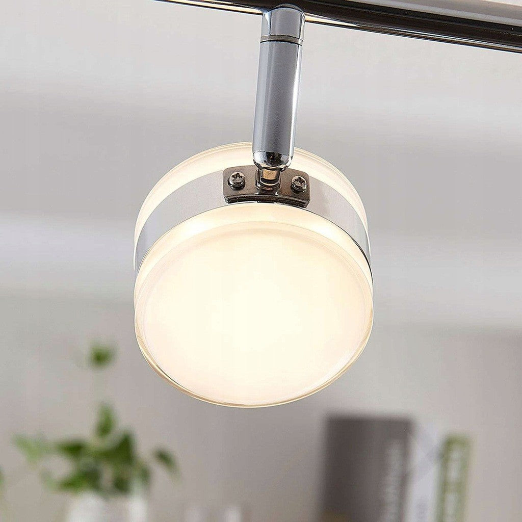 3 lempučių Ksenija LED lubinis šviestuvas, reguliuojamas