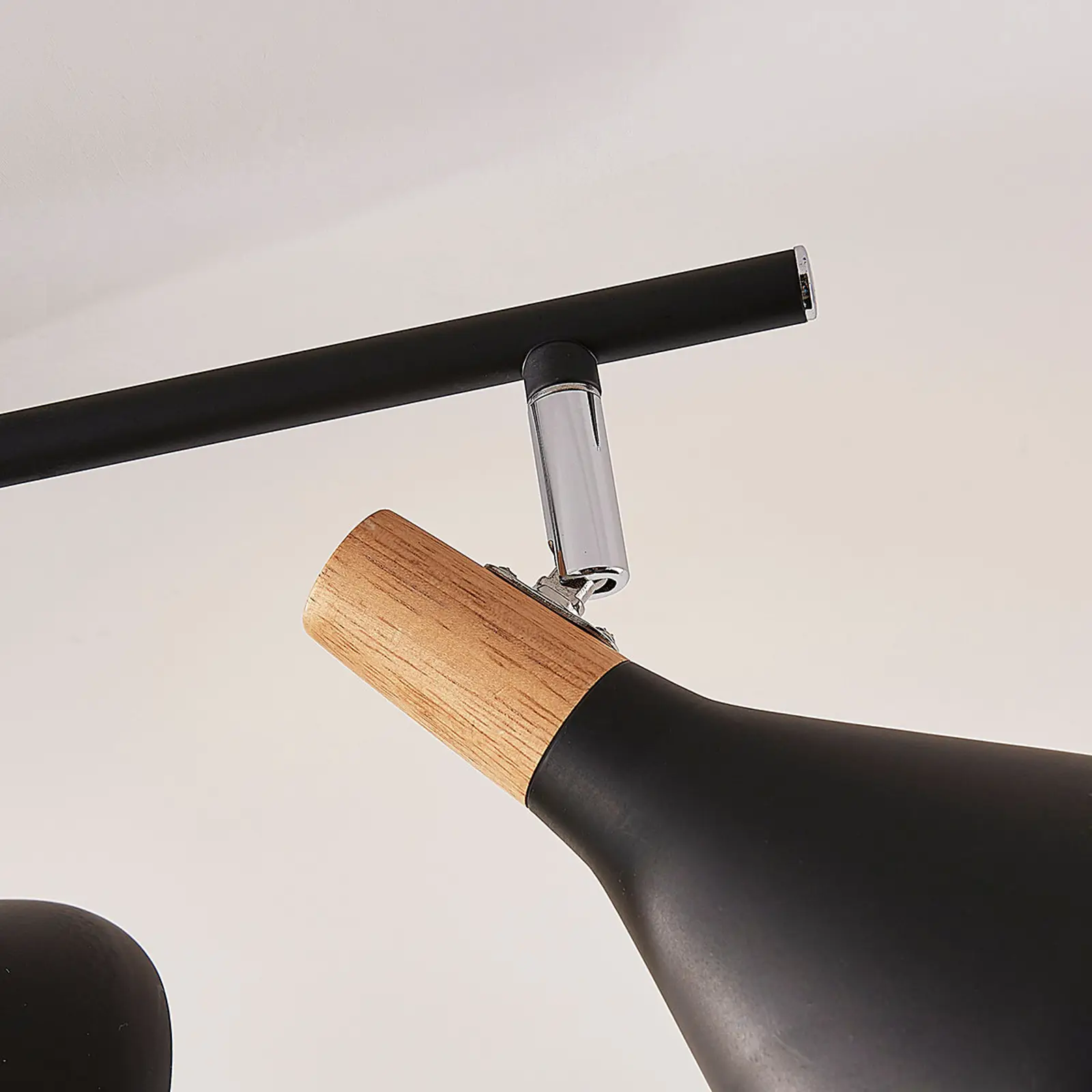 Arina LED lubinis šviestuvas juodos spalvos, ilgas su 3 lemputėmis