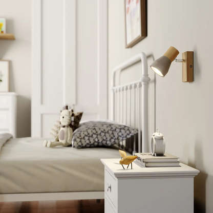 LED prožektorius Filiz iš medžio ir betono, 1 lempa