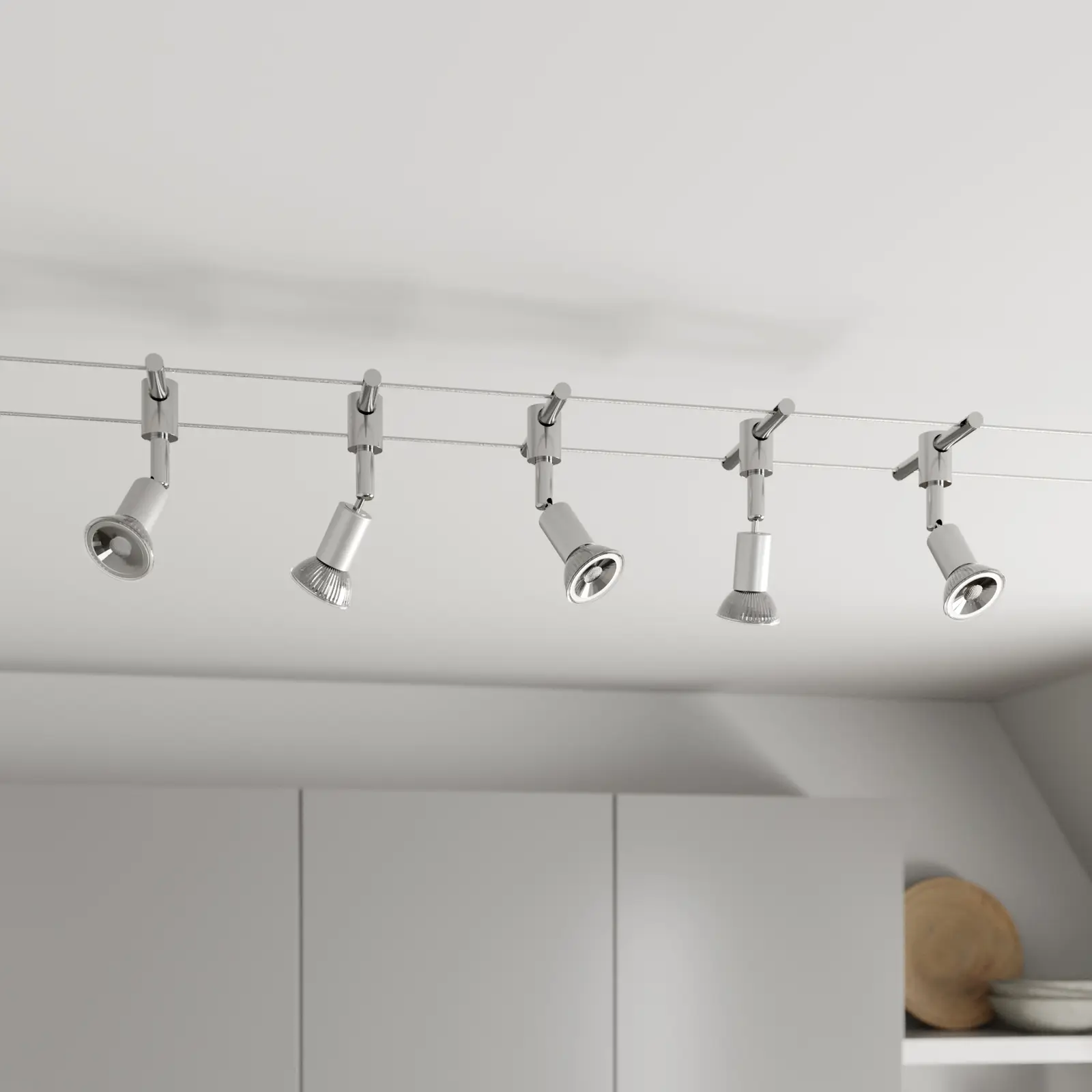 Kabelių sistema Virvė su LED prožektoriais, penkios lemputės