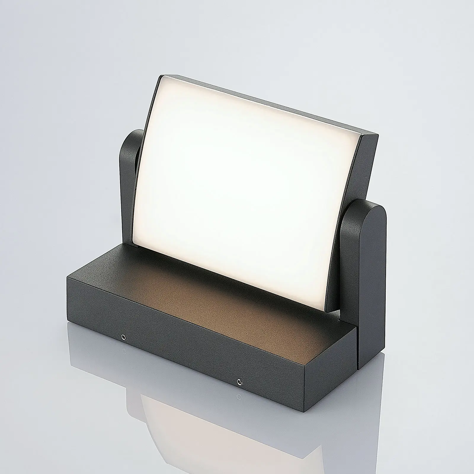 Sherin LED lauko sieninis šviestuvas, pasukamas