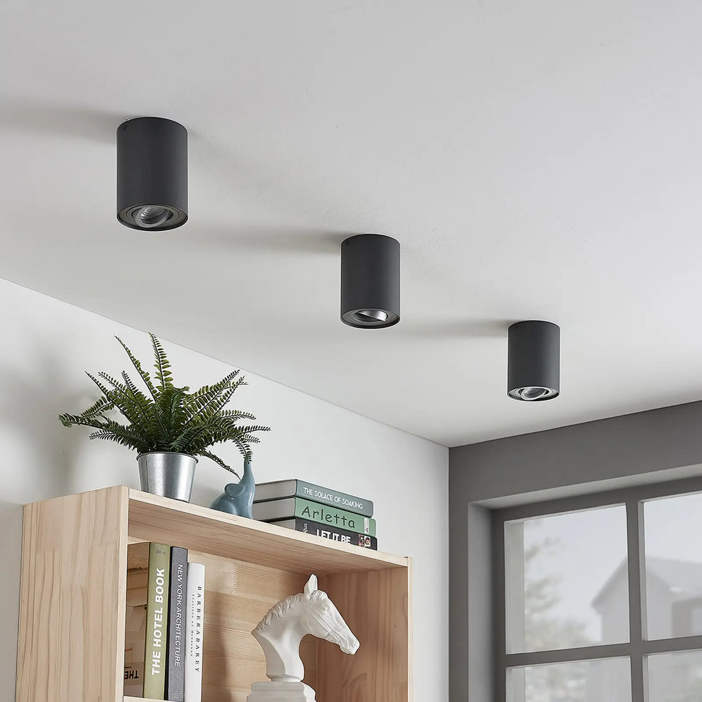 Antracito spalvos GU10 apatinis šviestuvas Tiberius