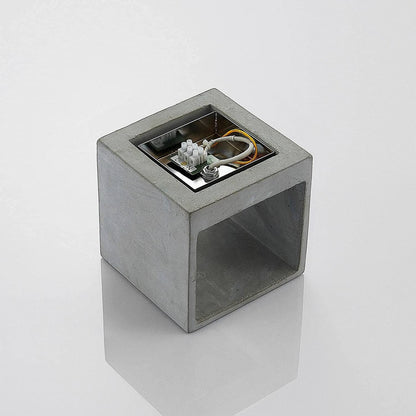 Lindby Keir betoninis sieninis šviestuvas, kubas