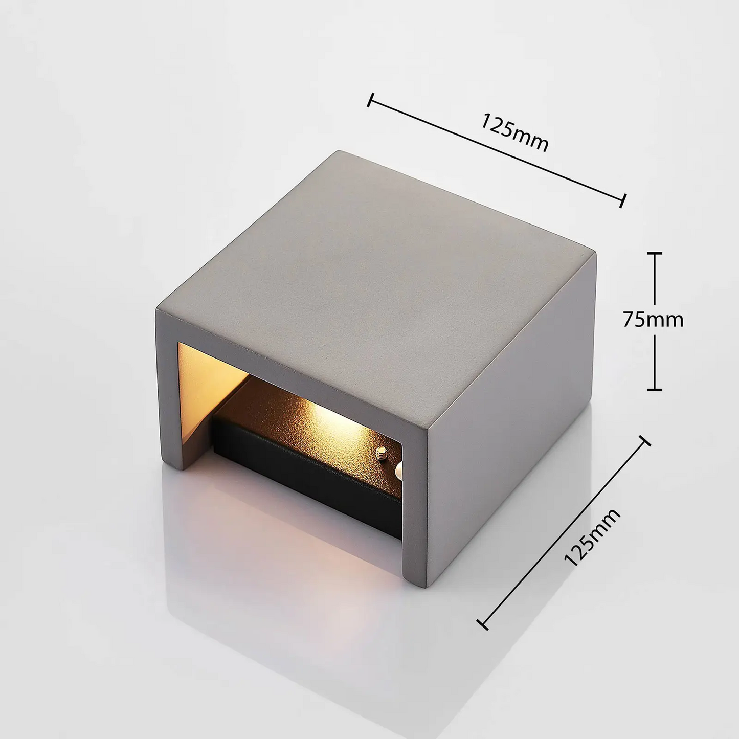 Betoninis sieninis šviestuvas Smira pilkos spalvos, 12,5 x 12,5 cm