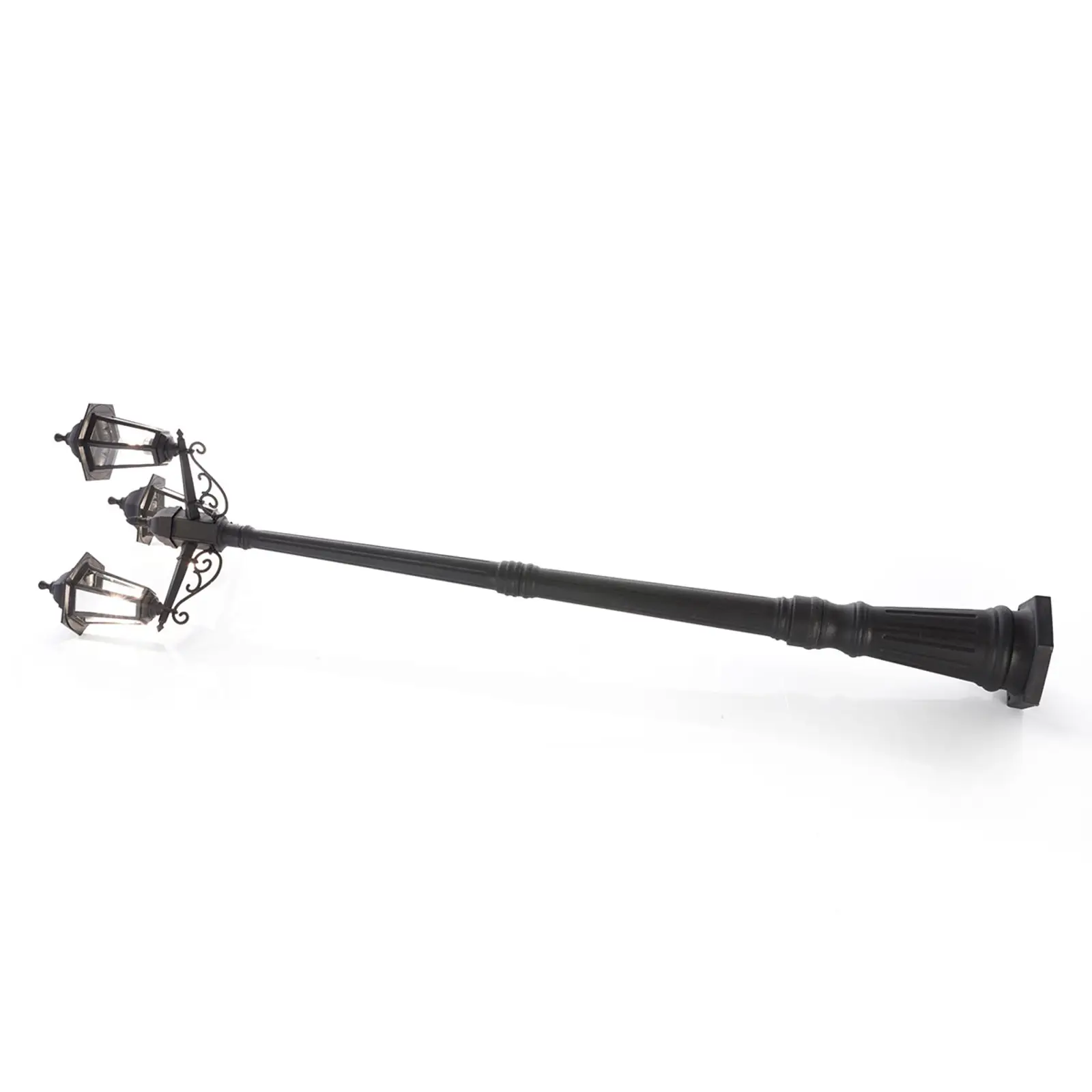 Stulpinis žibintas Nane žibinto formos, trys lemputės