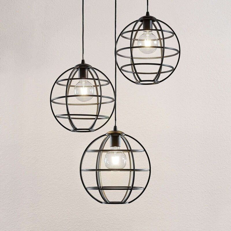 Bekira pakabinamas šviestuvas, trijų lempučių, komplektuojamas