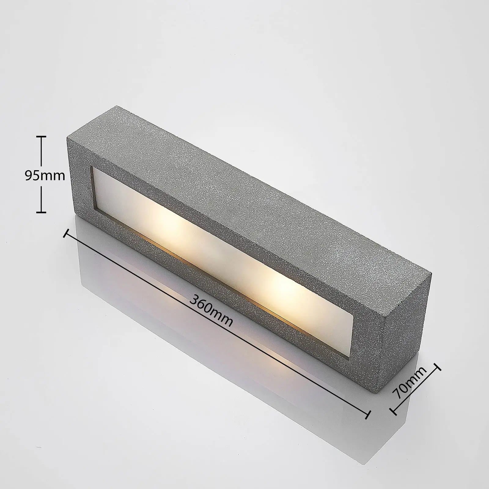 Lindby Nellie LED betoninis sieninis šviestuvas, plotis 36 cm