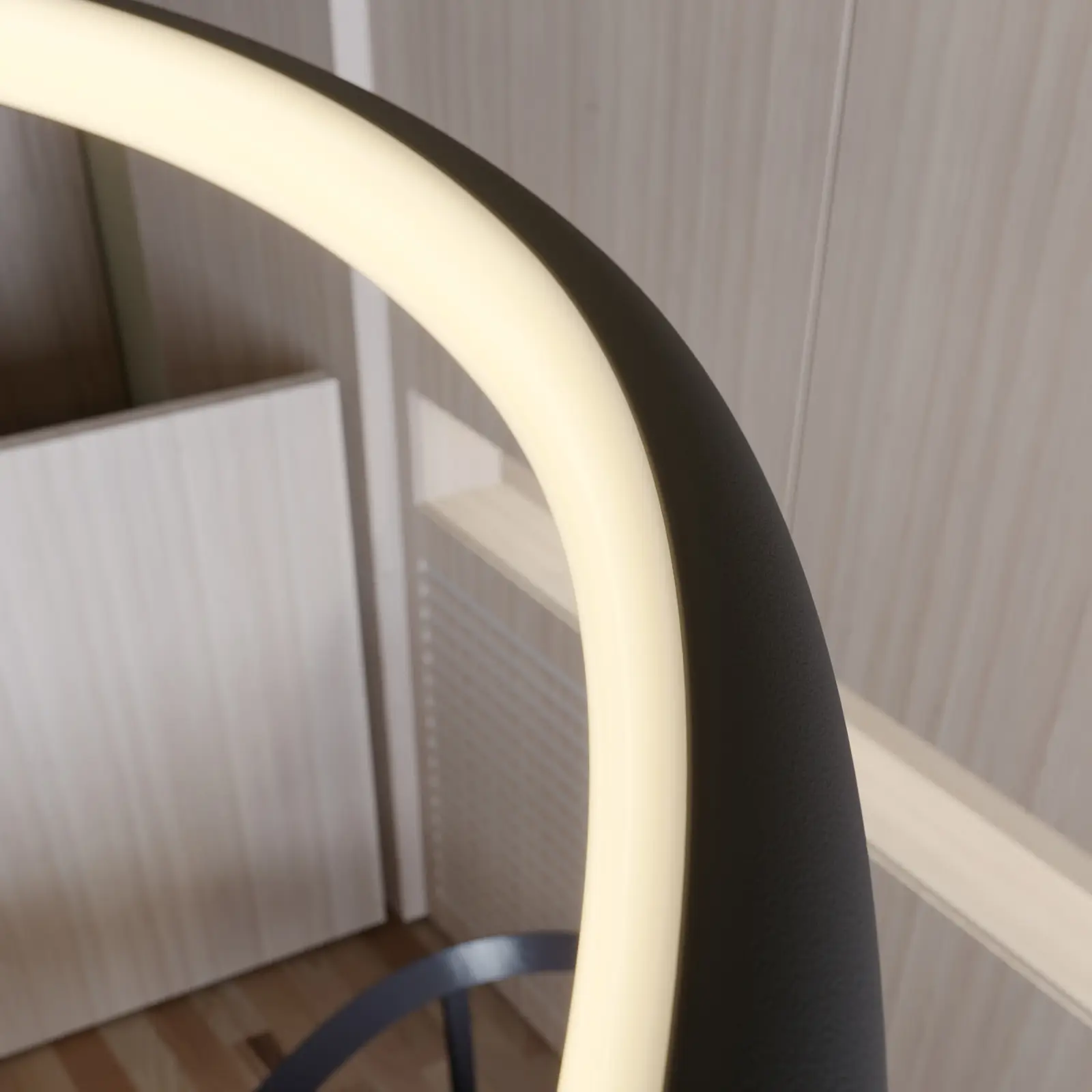 Lindby Lucy LED pakabinamas šviestuvas, 70cm, matinė juoda