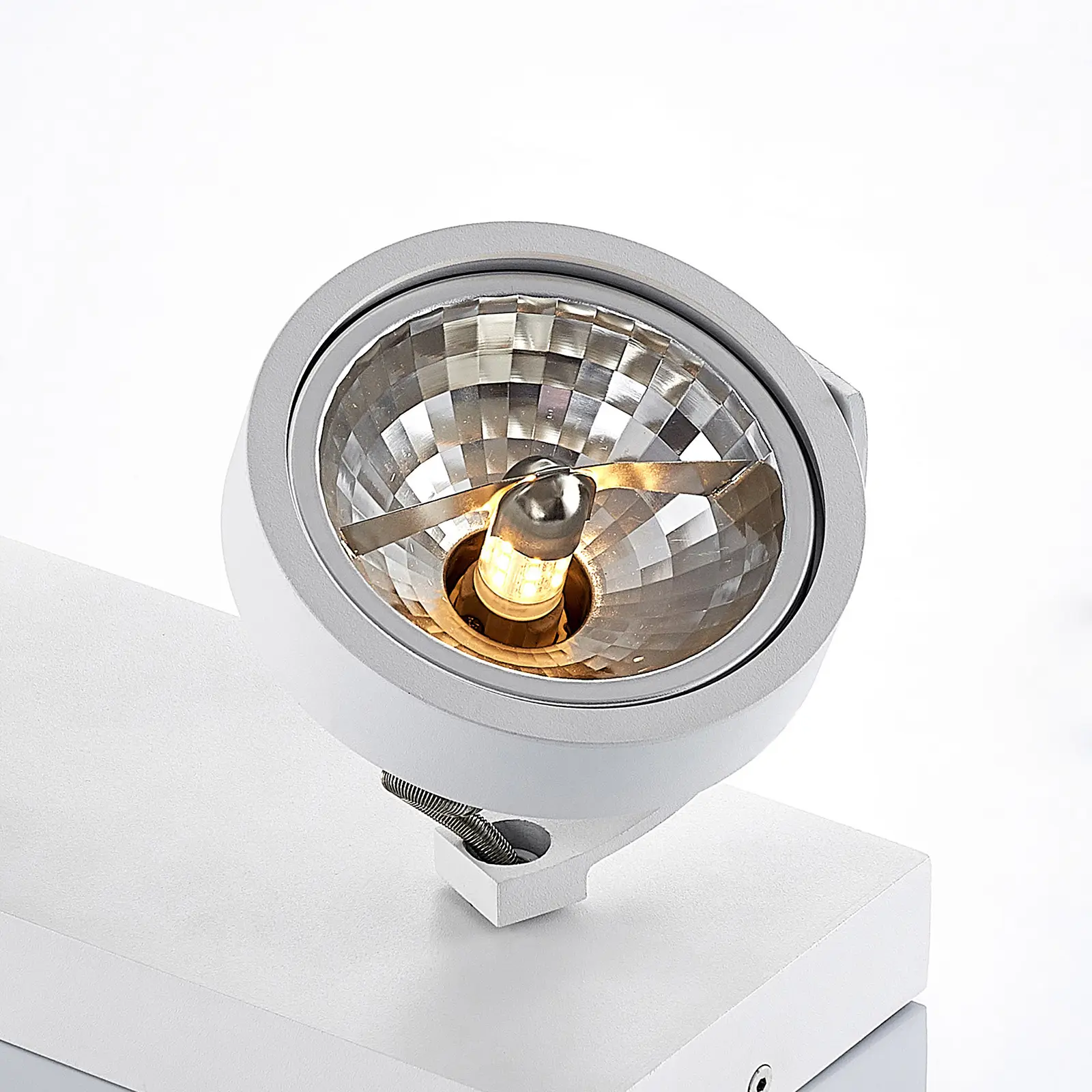 Arcchio Dagur lubinis šviestuvas su keturiomis galvomis, baltas