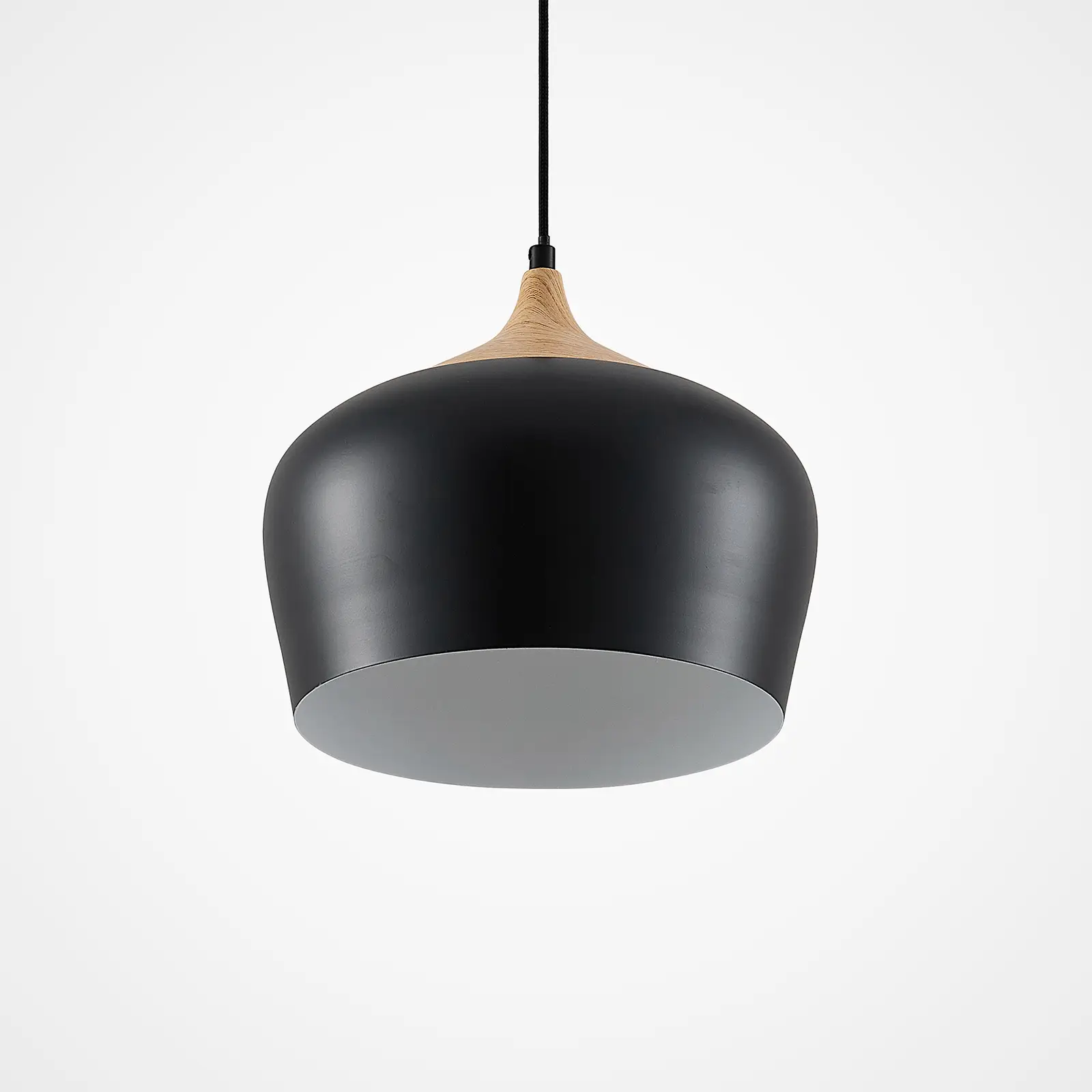 Lindby Vilsera pakabinamas šviestuvas juodos spalvos