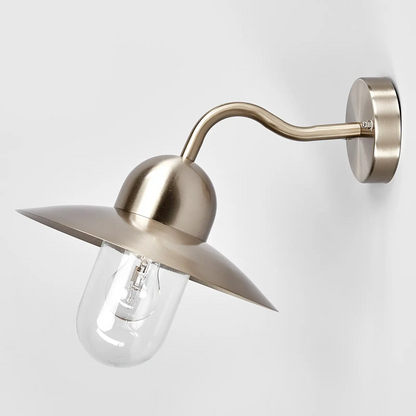 Lauko sieninis šviestuvas Femi pagamintas iš nerūdijančio plieno