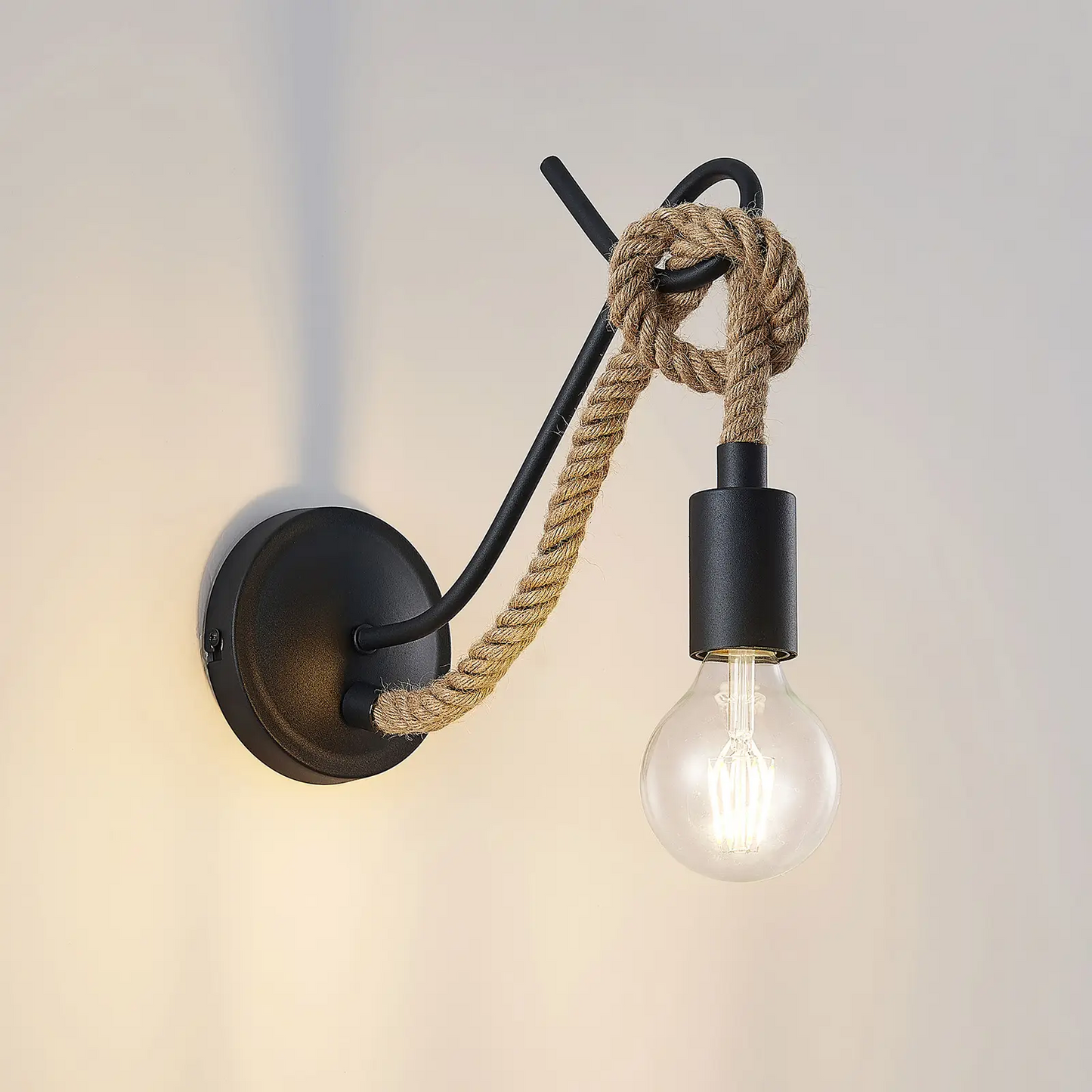 Lucande Ropina sieninis šviestuvas su kanapine virve